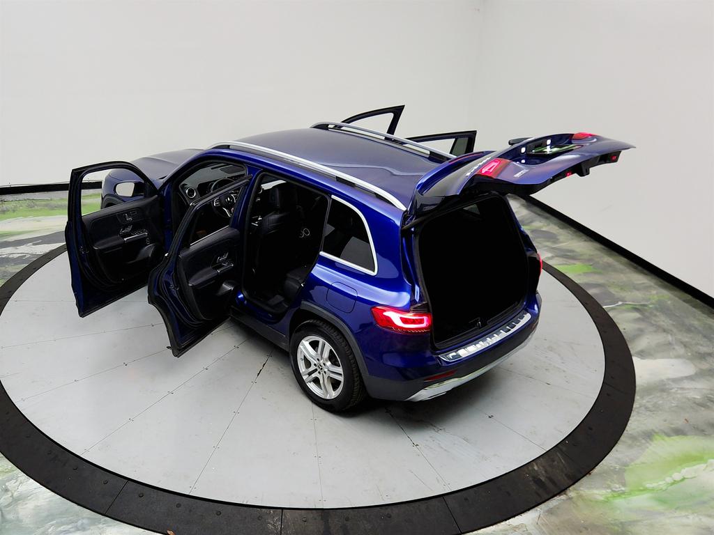 2020 Mercedes-Benz GLB - $14,550