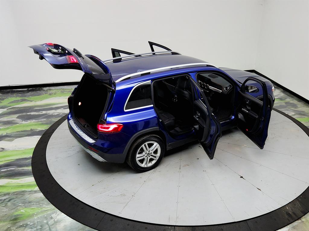 2020 Mercedes-Benz GLB - $14,550