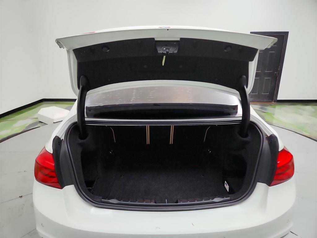 2016 BMW 3 Series - $8,400