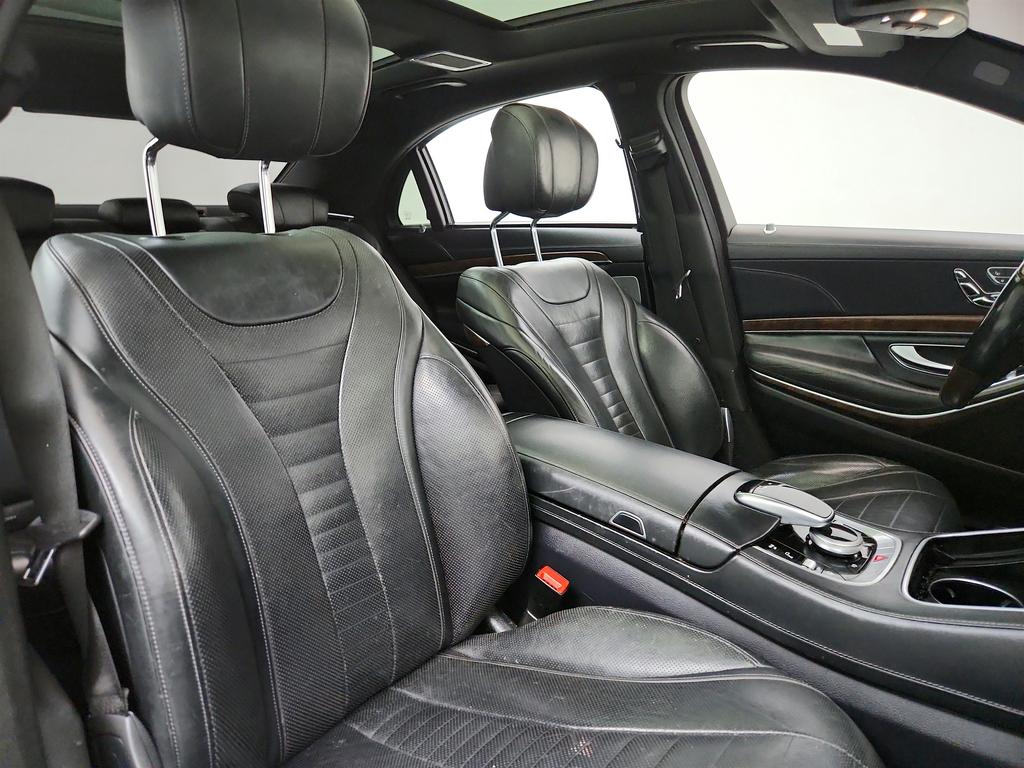 2018 Mercedes-Benz S-class - $25,645