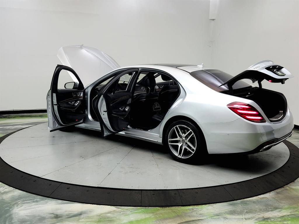 2018 Mercedes-Benz S-class - $25,645