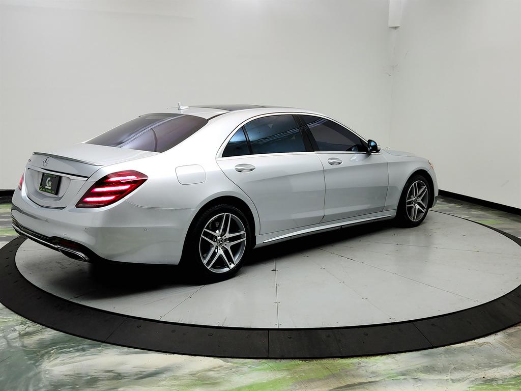 2018 Mercedes-Benz S-class - $25,645