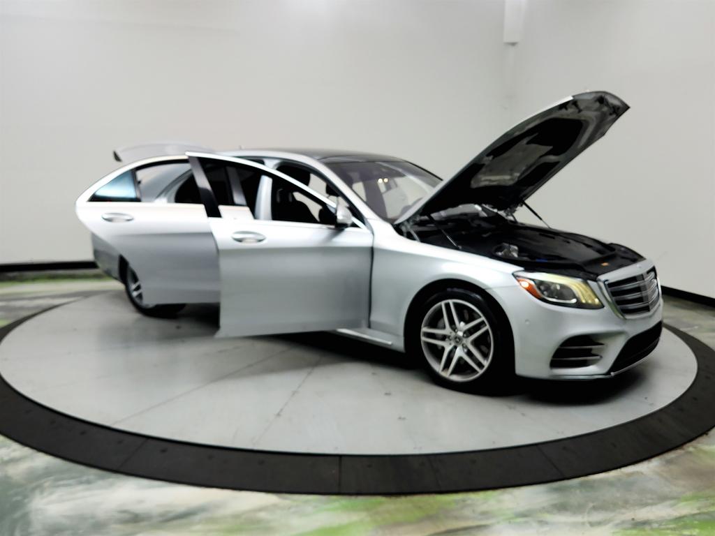 2018 Mercedes-Benz S-class - $25,645