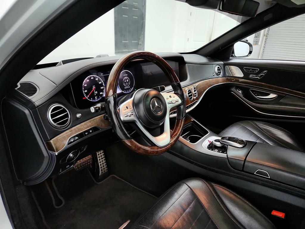 2018 Mercedes-Benz S-class - $25,645
