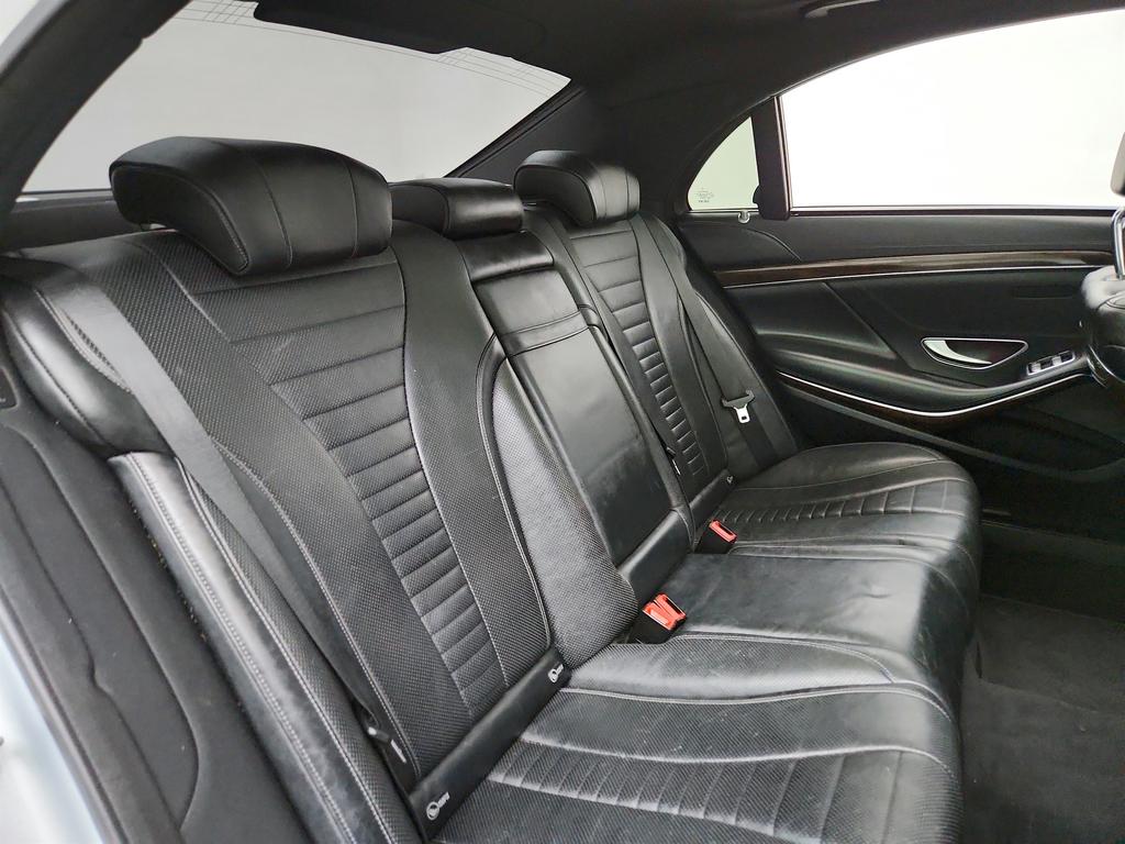 2018 Mercedes-Benz S-class - $25,645