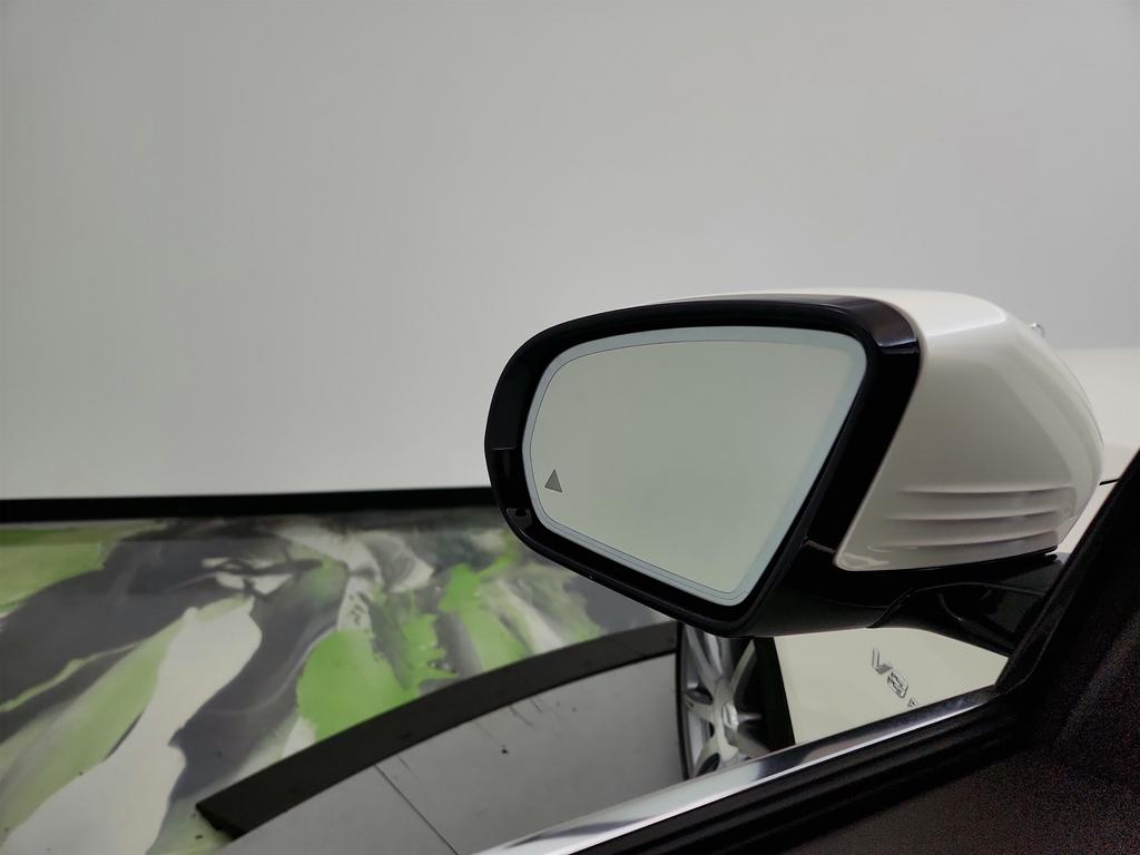 2014 Mercedes-Benz S-class - $39,650