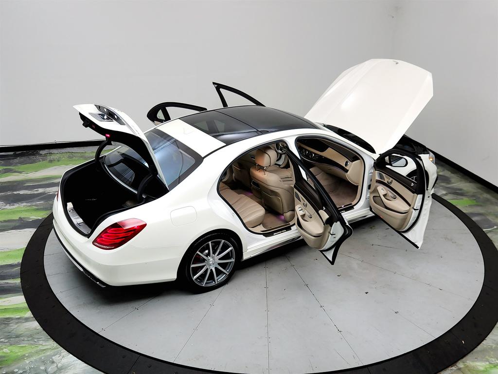 2014 Mercedes-Benz S-class - $39,650
