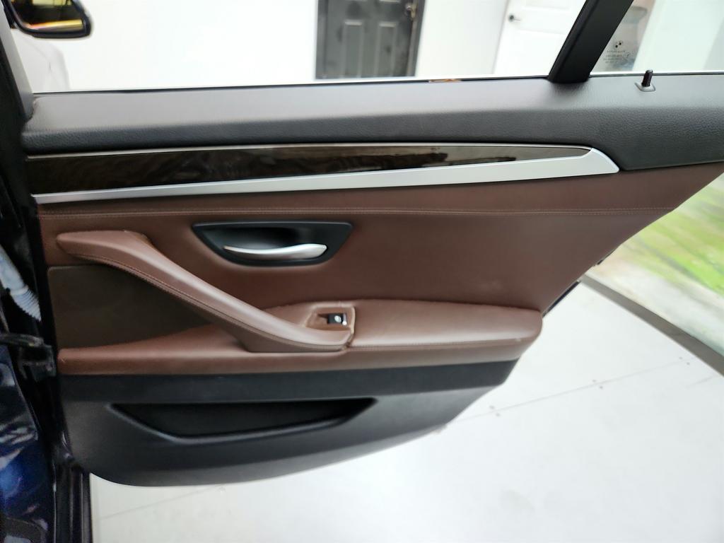 2015 BMW 5 Series - $9,550