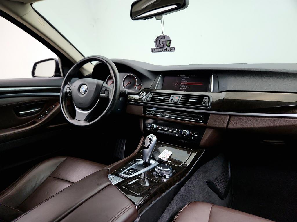 2015 BMW 5 Series - $9,550