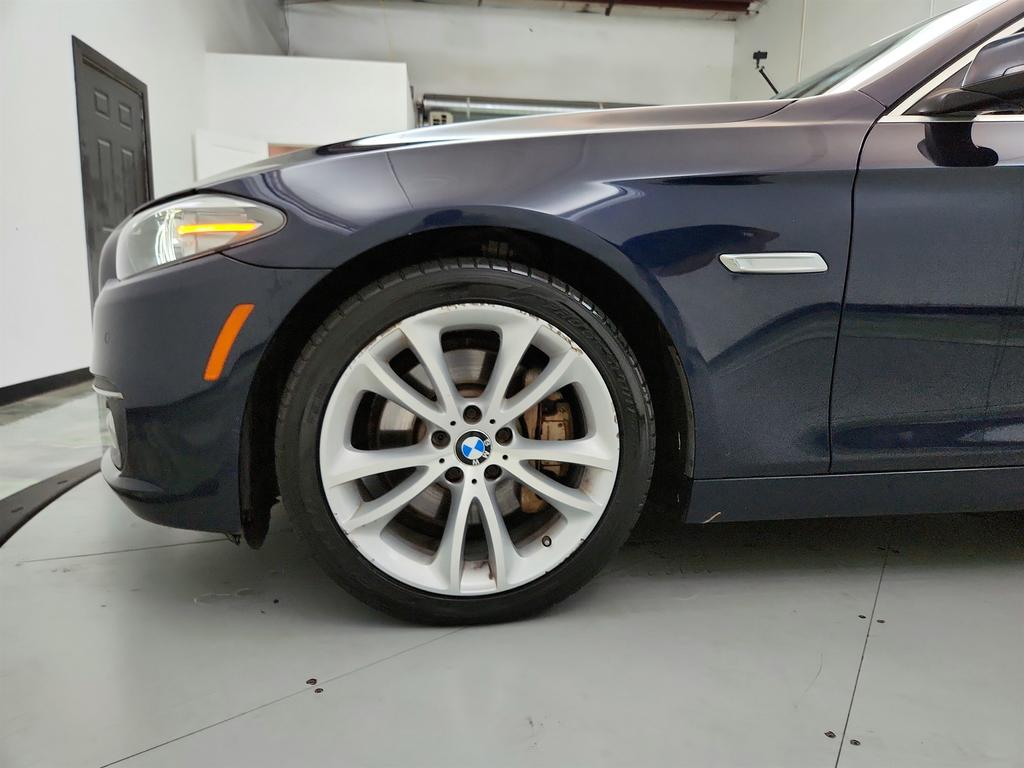 2015 BMW 5 Series - $9,550