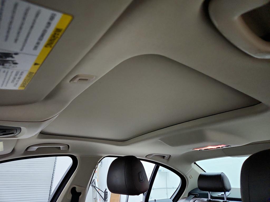 2015 BMW 5 Series - $9,550