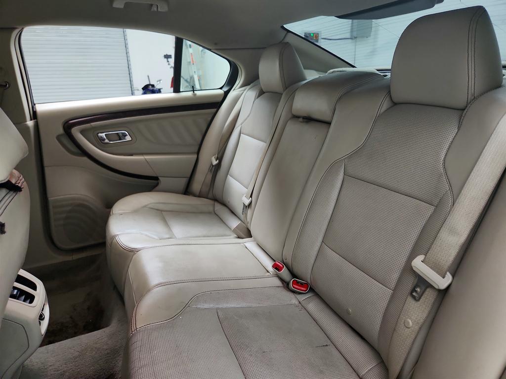 2010 Ford Taurus - $2,150
