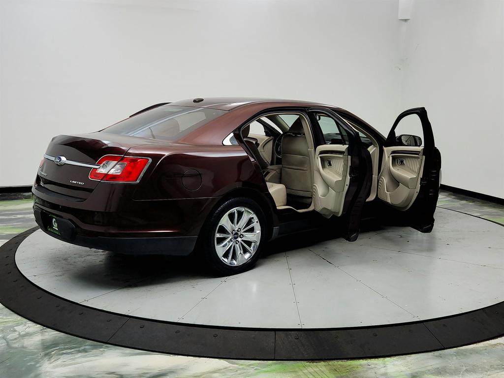 2010 Ford Taurus - $2,150