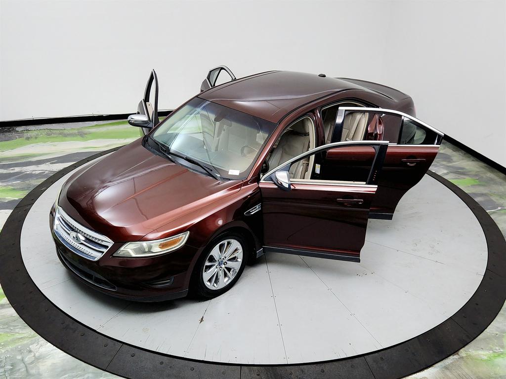 2010 Ford Taurus - $2,150