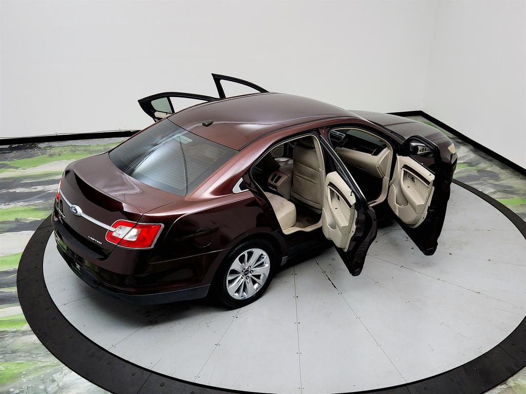 2010 Ford Taurus - $2,150