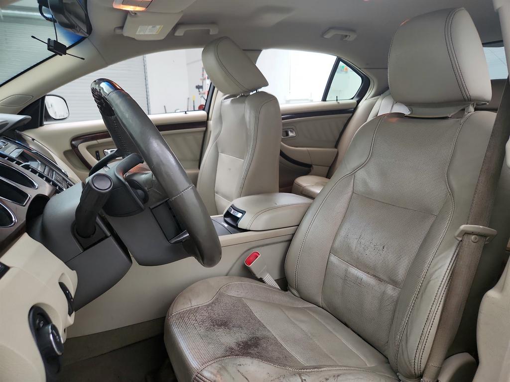 2010 Ford Taurus - $2,150