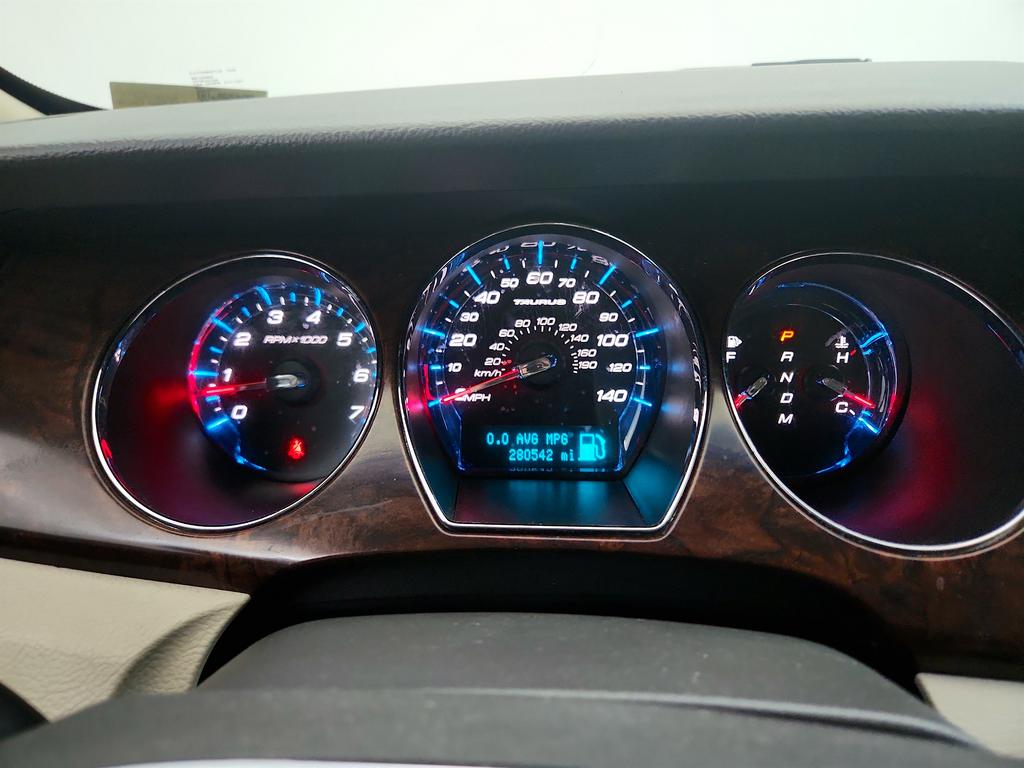 2010 Ford Taurus - $2,150