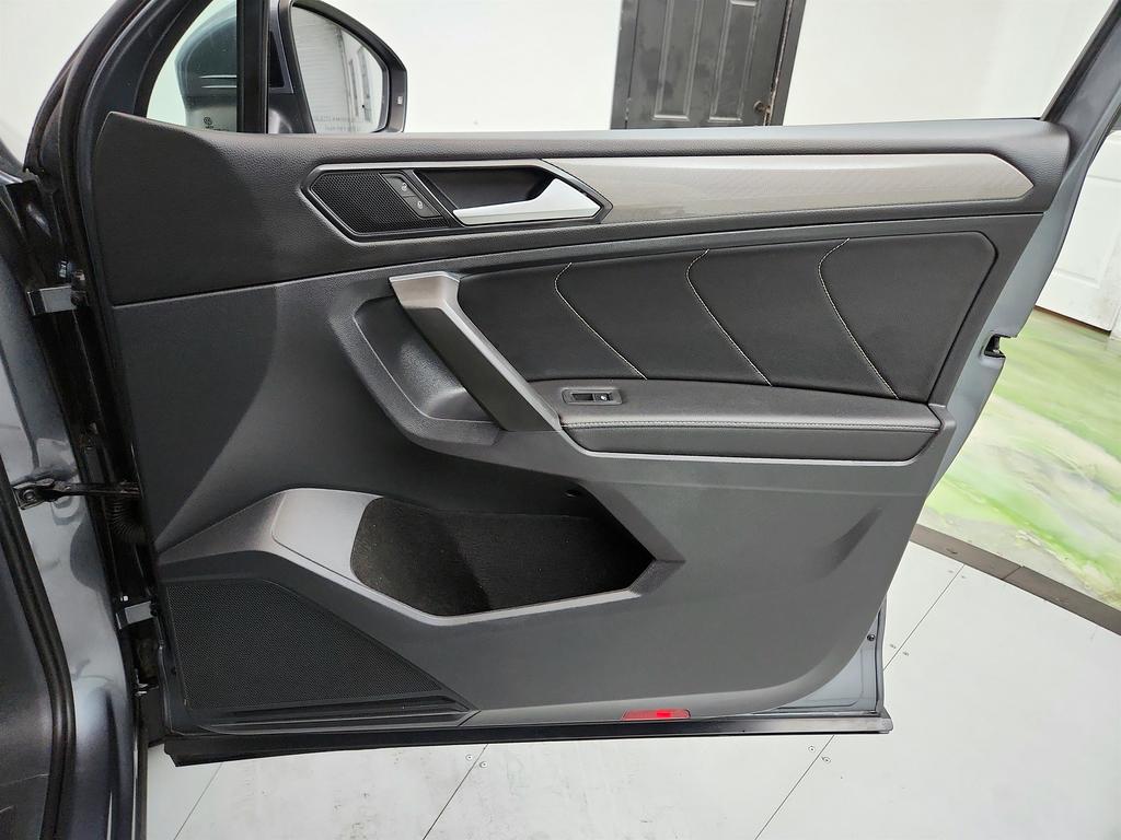 2022 Volkswagen Tiguan - $11,650