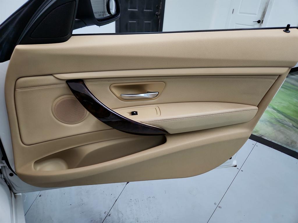 2015 BMW 3 Series - $8,250