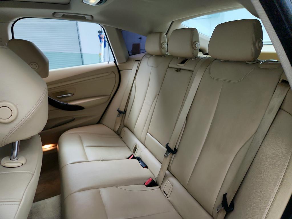 2015 BMW 3 Series - $8,250