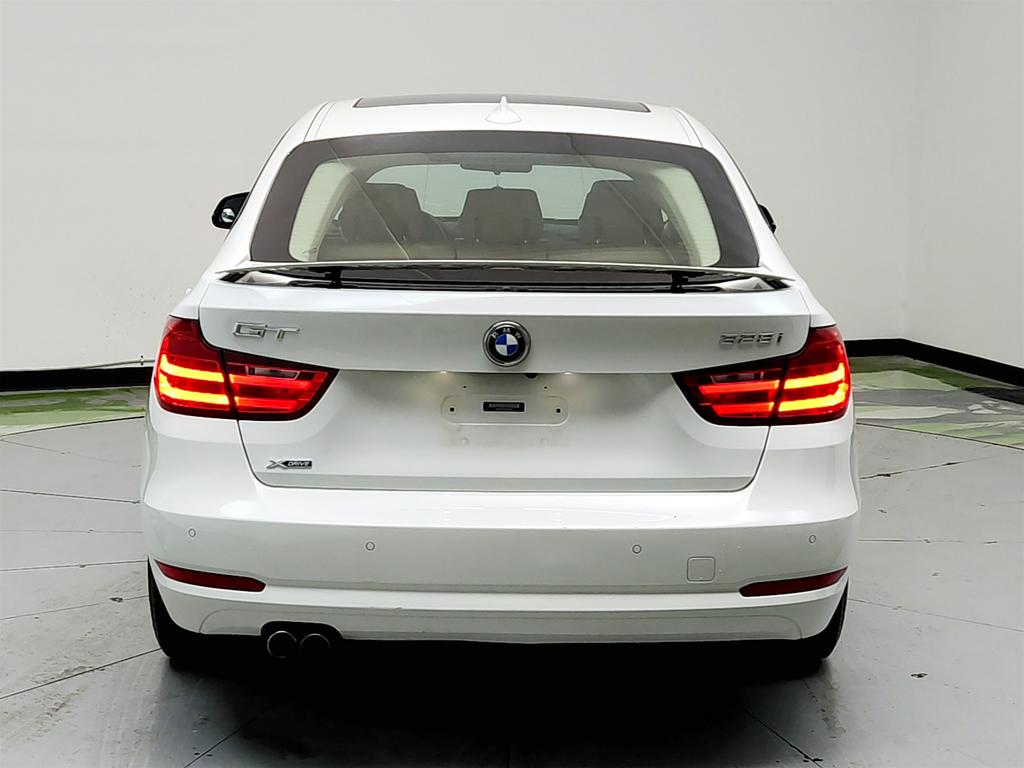 2015 BMW 3 Series - $8,250