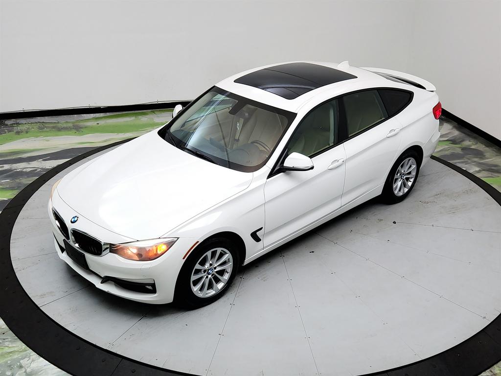 2015 BMW 3 Series - $8,250