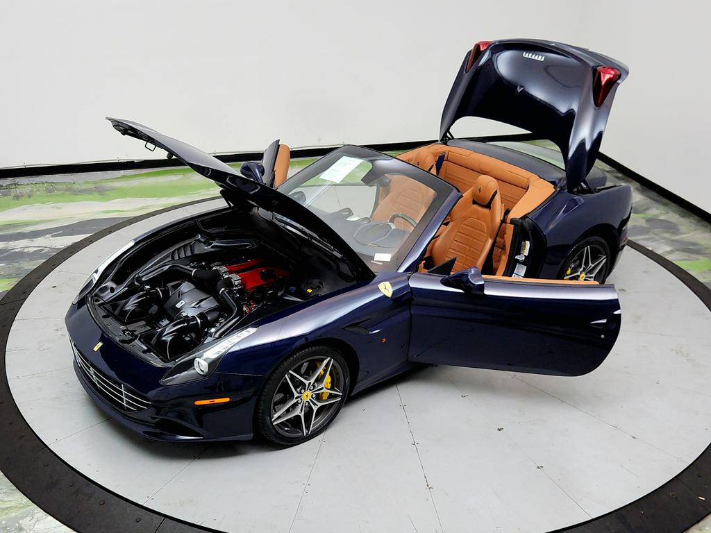 2015 Ferrari California - $114,895
