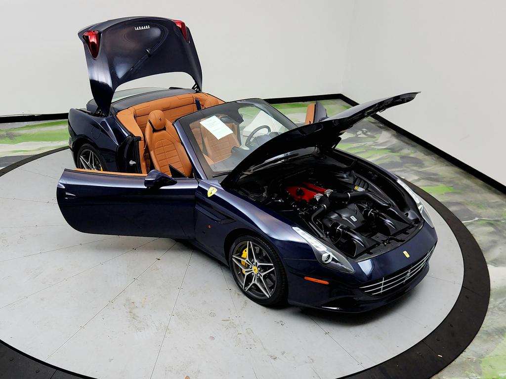 2015 Ferrari California - $114,895
