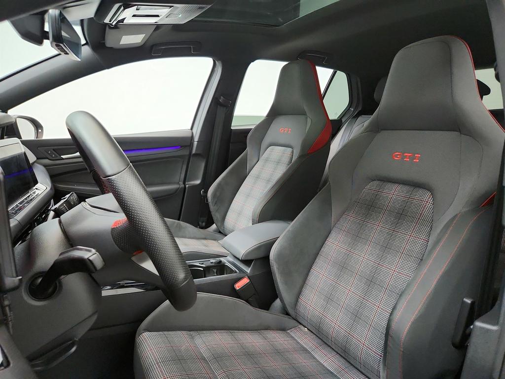 2024 Volkswagen Golf - $30,995