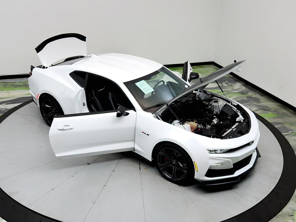 2021 Chevrolet Camaro - $39,995