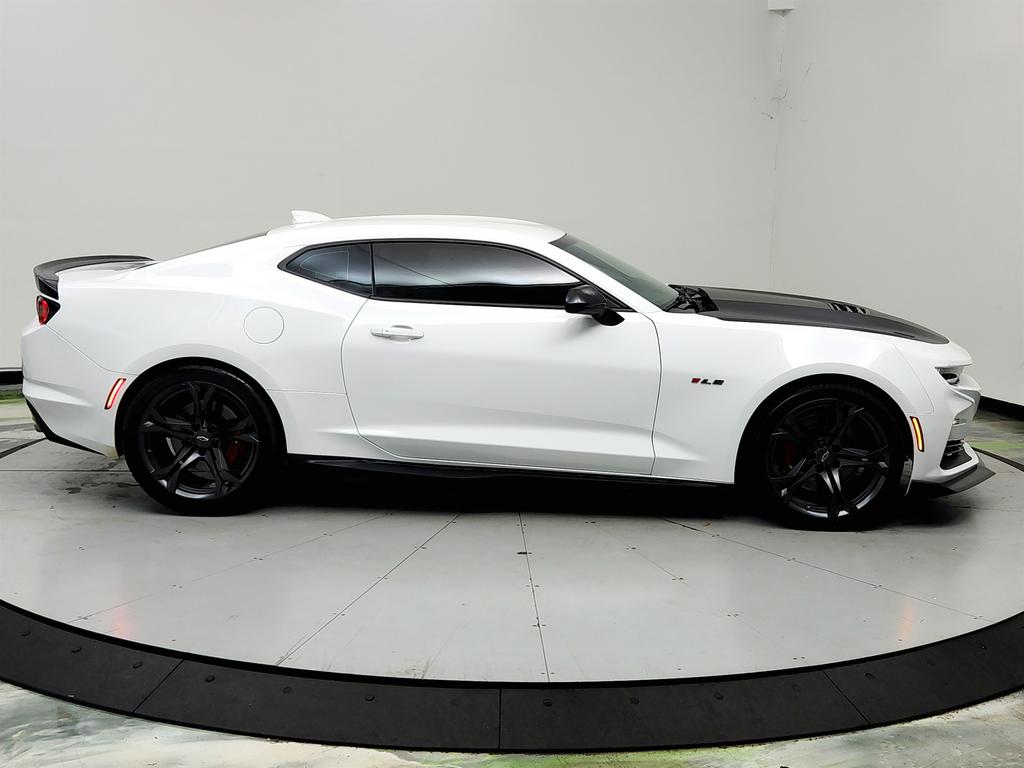2021 Chevrolet Camaro - $39,995