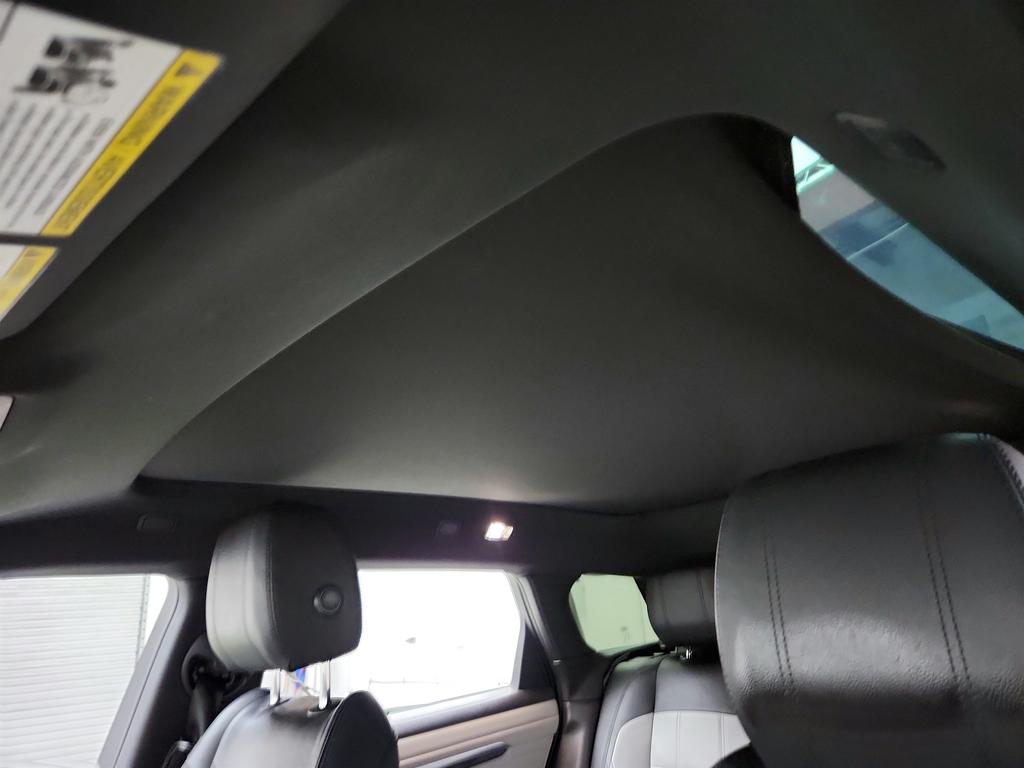 2020 Land Rover Range Rover Evoque - $16,250