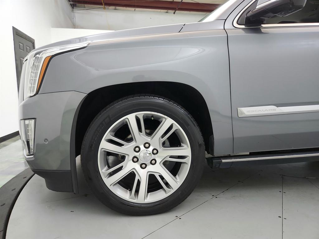 2019 Cadillac Escalade - $27,795