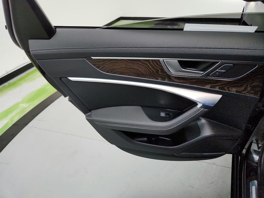 2020 Audi A6 - $16,350