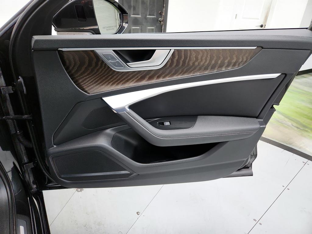 2020 Audi A6 - $16,350