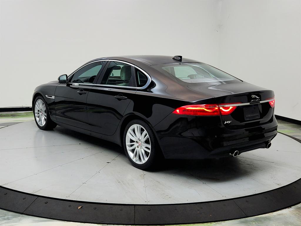 2016 Jaguar XF - $10,550