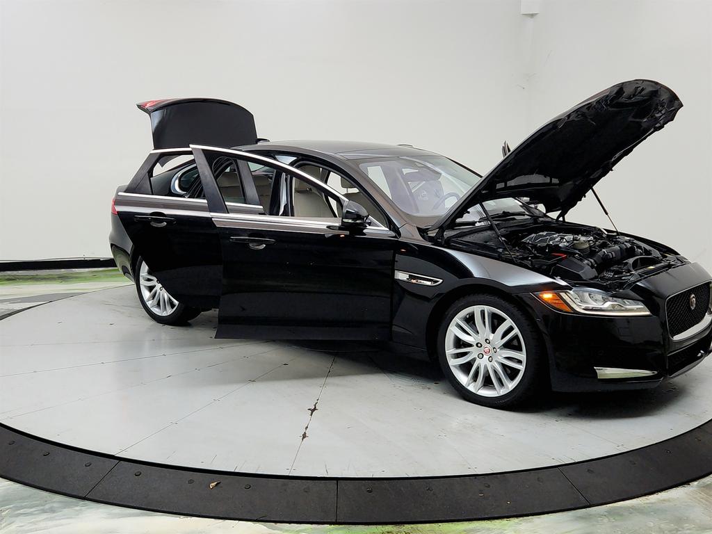 2016 Jaguar XF - $10,550