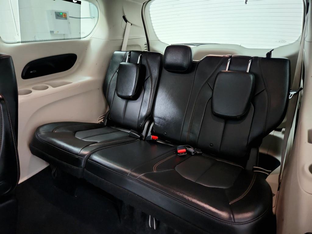 2020 Chrysler Pacifica - $13,951