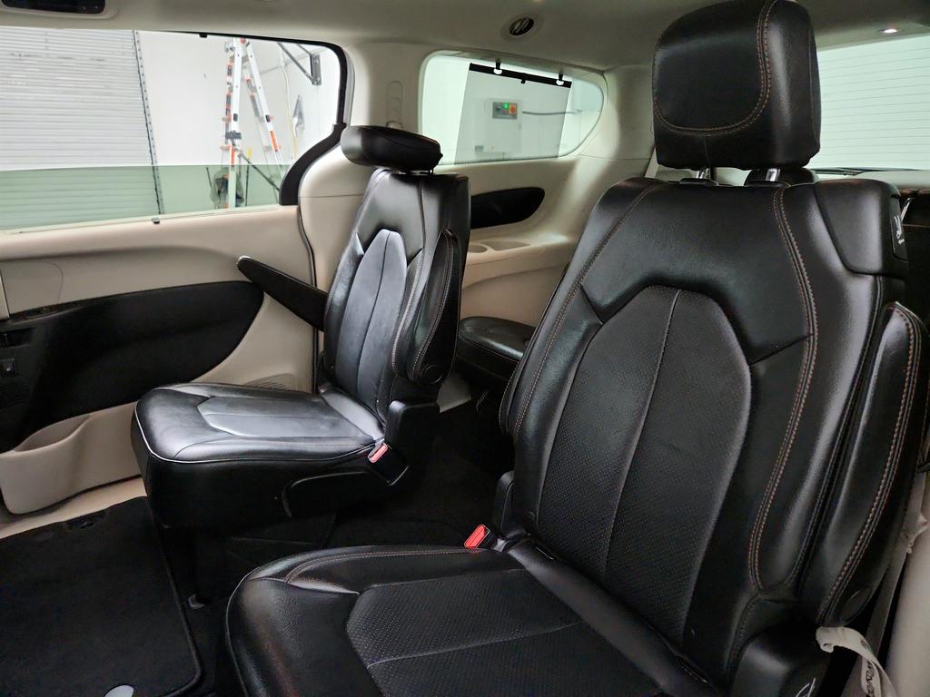 2020 Chrysler Pacifica - $13,951