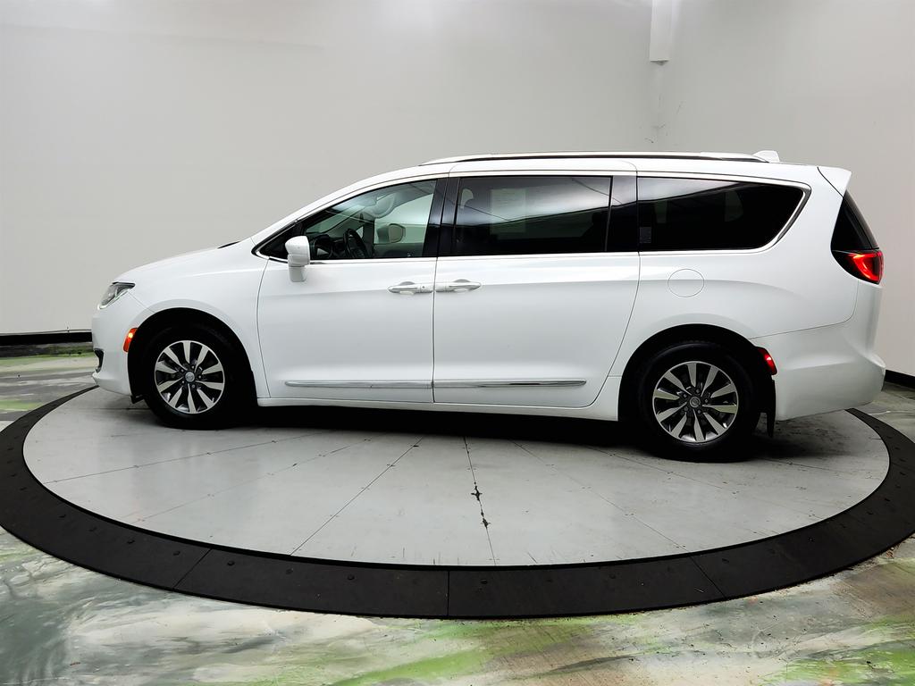 2020 Chrysler Pacifica - $13,951
