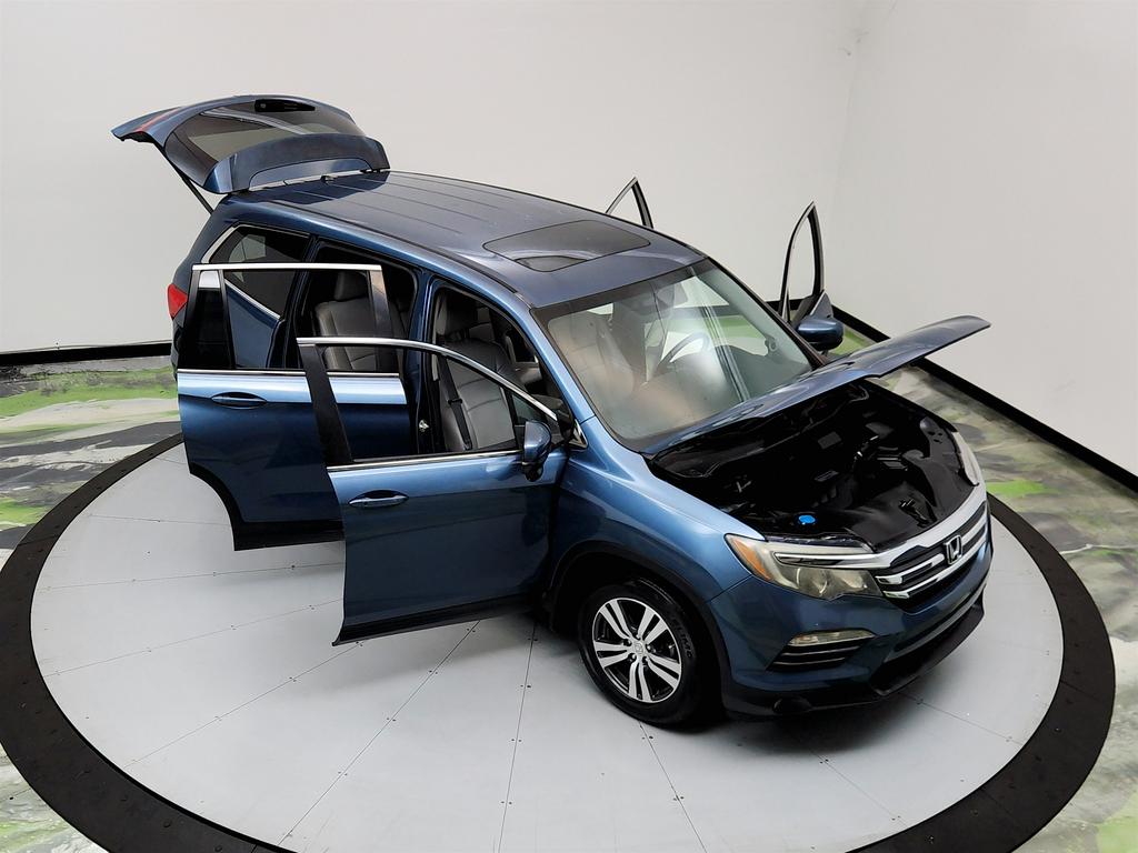 2017 Honda Pilot - $8,995