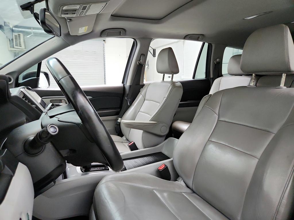2017 Honda Pilot - $8,995