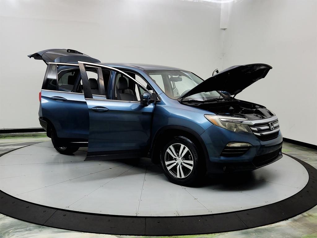 2017 Honda Pilot - $8,995