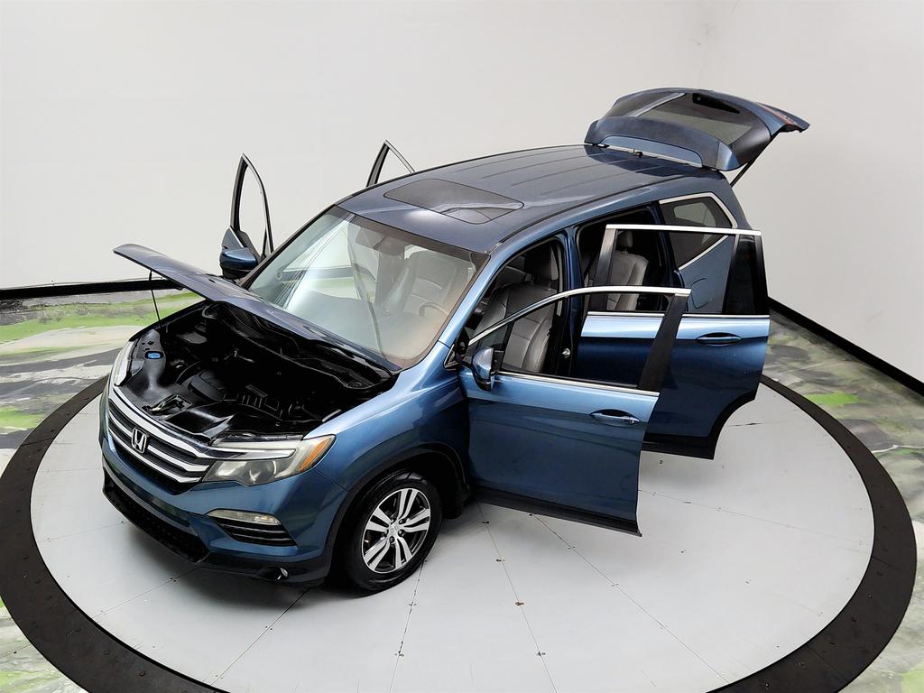 2017 Honda Pilot - $8,995