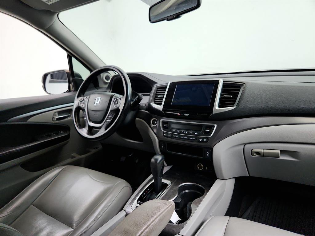 2017 Honda Pilot - $8,995