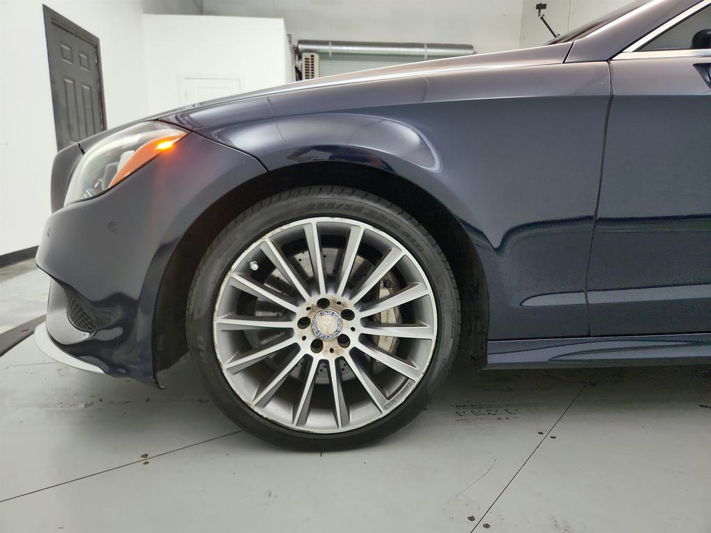2016 Mercedes-Benz CLS-Class - $17,695