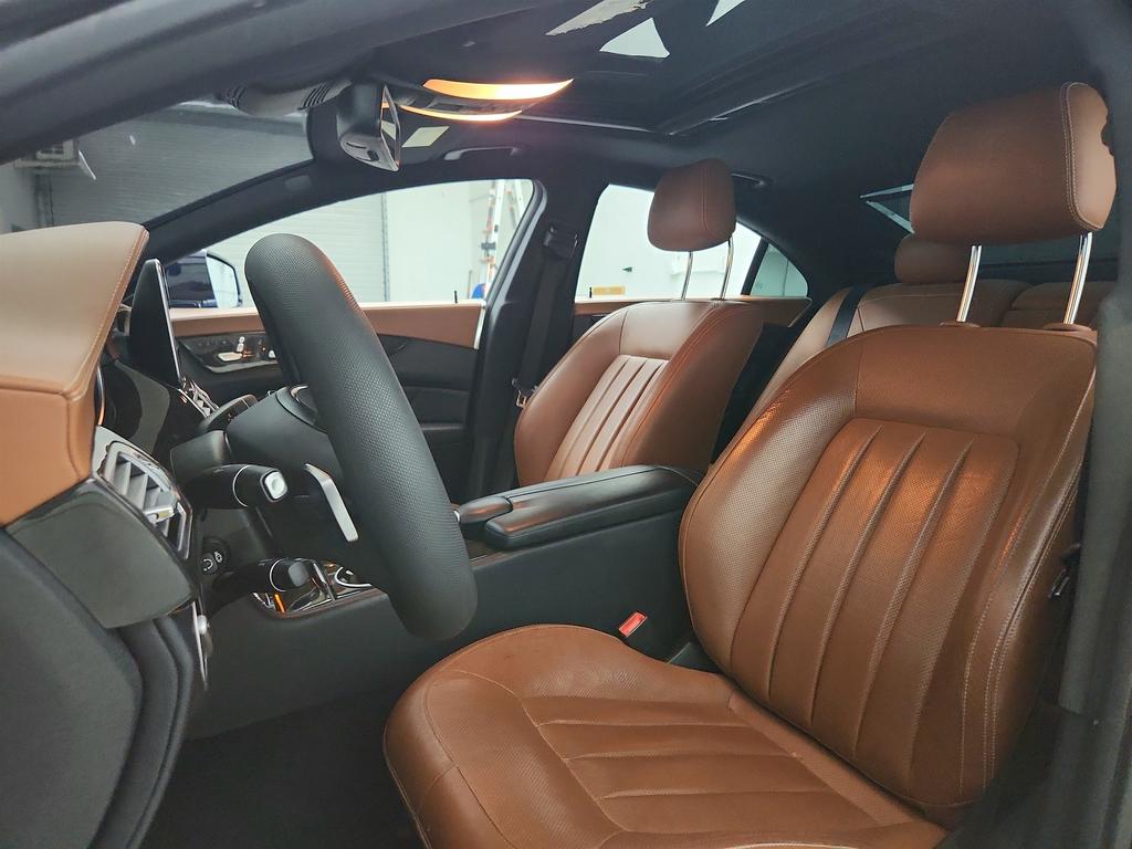2016 Mercedes-Benz CLS-Class - $17,695