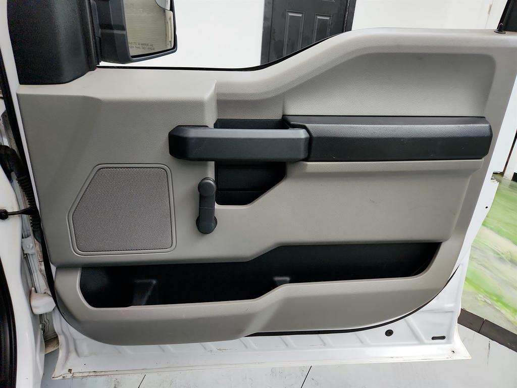 2016 Ford F150 - $14,448