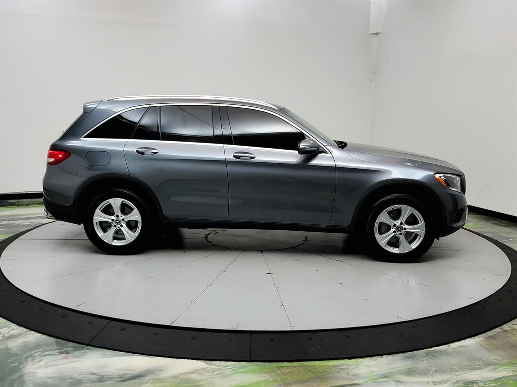 2018 Mercedes-Benz C-Class - $12,350