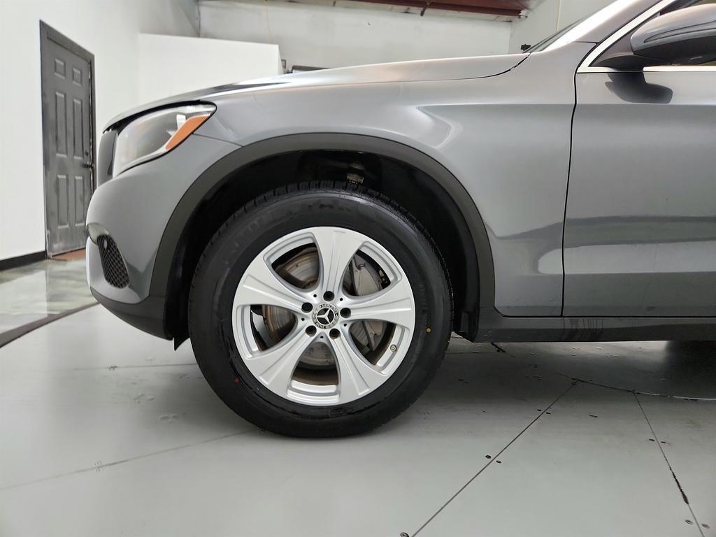 2018 Mercedes-Benz C-Class - $12,350